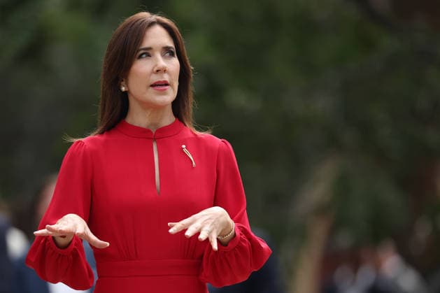 DENMARK ROYALS AUSTRALIA VISIT, DenmarkÕs Queen Mary walks to Sophia at The Prahran Arcade in Melbourne on Tuesday, March 17, 2026. ( Melbourne Victoria AUSTRALIA  Copyright: xMartinxKeepx 20260317170698464731