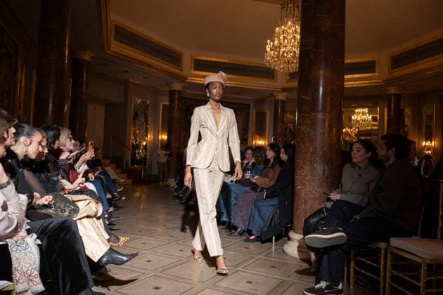 The Extreme Collection - MadridEsModa Fashion Week Madrid A model walks the runway wearing a design by The Extreme Collection during MadridEsModa Fashion Week in hotel Wwlinton de Madrid , 16 March 2026 Spain Madrid Spain Copyright: xAtilanoxGarciax xSOPAxImagesx photos08741