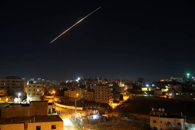 Missiles fired from Iran in retaliation against Israel seen over Hebron HEBRON, WEST BANK - MARCH 17: Missiles fired from Iran toward Israel in retaliation for US-Israeli attacks are seen in the skies over Hebron, West Bank on March 17, 2026. Wisam Hashlamoun Anadolu Hebron West Bank. Editorial use only. Please get in touch for any other usage.  Copyright: x2026xAnadoluxWisamxHashlamounx