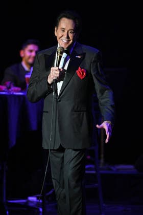 Wayne Newton performs during The Mr. Las Vegas Memories & Melodies Tour at The Parker Featuring: Wayne Newton Where: Fort Lauderdale, Florida, United States When: 16 Mar 2026 Credit: Robert Bell INSTARimages EDITORIAL USE ONLY. NOT FOR USE BY NEWSPAPERS BASED IN THE UK. Copyright: xx instar55560233