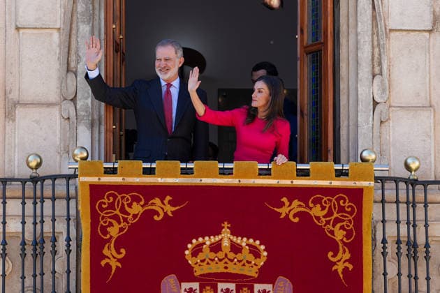 The King and Queen of Spain visit Jaén on the occasion of the commemoration of the 1 200th anniversary of its capital The King and Queen of Spain, greet from the balcony of the City Hall during their visit to Jaén on the occasion of the commemoration of the 1 200th anniversary of its capital On March 17, 2026, in Jaén Andalusia, Spain The King and Queen of Spain, Don Felipe and Dona Letizia, have visited the City Hall, the Palace of the Condestable Iranzo and the Banos Árabes Cultural Center on the occasion of the 1 200th anniversary of its capital city, the Palace of Condestable Iranzo and the Banos Árabes Cultural Center of Jaén on the occasion of the 1 200th anniversary of the capital of the city They were accompanied by the President o  Copyright: xFranciscoxJ.xOlmox 7373637