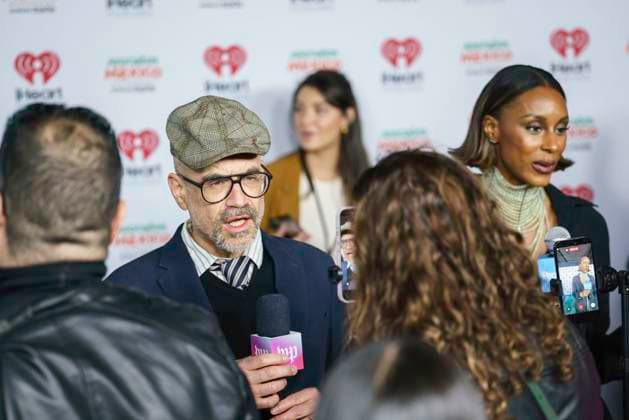 March 16, 2026: Austin, Texas. 2026 IHeartPodcast Awards, Hosts, Presenters, and Guest attendees arrive at the red carpet. Jonathan Goldstein, host of Heavyweight. - ZUMAda1_ 20260316_zap_da1_091 Copyright: xSandraxDahdahx