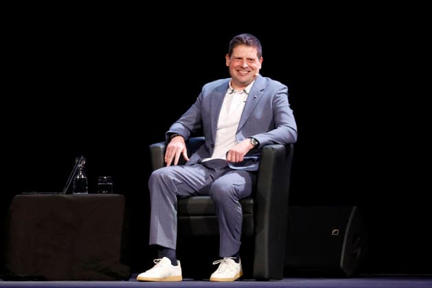 Radrennprofi Jan Ullrich in der Veranstaltung Jan Ullrich Ein Leben für den Radsport im Rahmen der Lit.Cologne 2026 im Theater am Tanzbrunnen. 1997 gewann er als erster Deutscher die Tour de France. Köln, 17.03.2026 NRW Deutschland Copyright: xChristophxHardtx