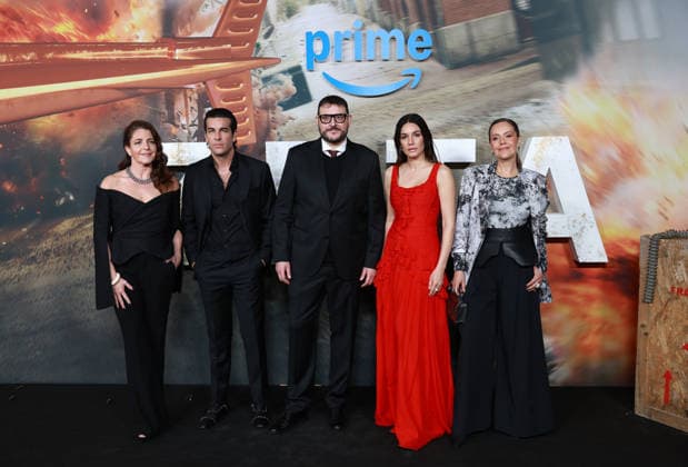 Premiere of Prime Videos new original movie, Zeta Nora Navas, Mario Casas, Mariela Garriga, Cristina Umana and Dani de la Torre during the premiere of Zeta, Prime Videos new original movie, at Cines Callao, on March 17, 2026, in Madrid Spain Prime Video premieres on March 20 worldwide its new original feature film, Zeta, a Spanish production, one of the most ambitious of the year for Amazons platform, directed by Dani de la Torre. Copyright: xJosà xRuizx 7375415