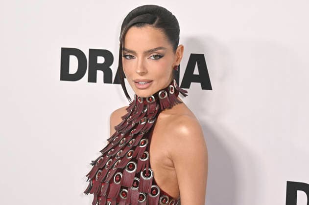 Maura Higgins bei der Premiere des Kinofilms The Drama Das Drama - Noch mal auf Anfang in DGA Theater Complex . Los Angeles, 17.03.206