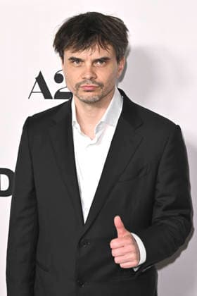 Kristoffer Borgli bei der Premiere des Kinofilms The Drama Das Drama - Noch mal auf Anfang in DGA Theater Complex . Los Angeles, 17.03.206