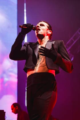 Milan, Achille Lauro performs during the Palazzetti Live 2026 Tour at the Unipol Forum Assago. Pictured: Achille Lauro (singer)  Copyright: xAlessandroxBremecx xipa-agency.netx xx IPA_Agency_IPA73075984