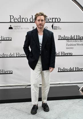 Photocall of Pedro del Hierros fashion show at Mercedes Benz Fashion Week Madrid Pablo Rivero poses at the photocall of Pedro del Hierros fashion show at the 83rd edition of Mercedes Benz Fashion Week Madrid, at the Galería de Cristal del Palacio de Cibeles, on March 18, 2026, in Madrid Spain This years edition will be held from March 17 to 22 FAMOUSES PEDRO DEL HIERRO SHOW José Madrid Madrid Madrid Spain  Copyright: xJosÃ xOlivax 7376927