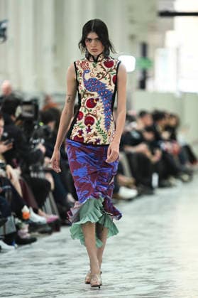 Juan Vidal - Mercedes-Benz Fashion Week Madrid, Spain - 18 Mar 2026 A model walks the runway wearing a design by Juan Vidal during Mercedes-Benz Fashion Week de Madrid in IFEMA. Madrid Spain Copyright: xAtilanoxGarciax xSOPAxImagesx photos09115