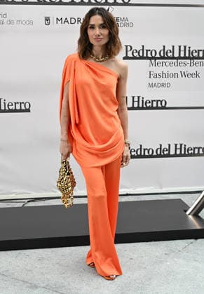 Photocall of Pedro del Hierros fashion show at Mercedes Benz Fashion Week Madrid Iera Paperlight poses at the photocall of Pedro del Hierros fashion show at the 83rd edition of Mercedes Benz Fashion Week Madrid, at the Galería de Cristal del Palacio de Cibeles, on March 18, 2026, in Madrid Spain This years edition will be held from March 17 to 22 FAMOUS PEDRO DEL HIERRO SHOW José Madrid Madrid Madrid Spain  Copyright: xJosÃ xOlivax 7377037