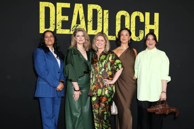 March 18, 2026: Cast and Crew attends the Australian Premiere of Deadloch Season Two at Hoyts Entertainment Quarter on March 18, 2026 in Sydney, Australia  - ZUMAa155 20260318_aaa_a155_026 Copyright: xChristopherxKhouryx