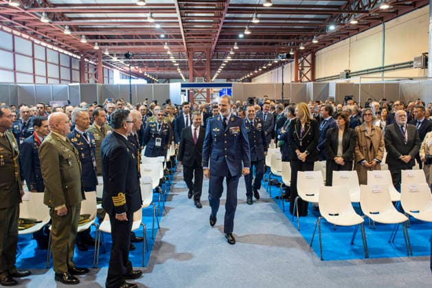 The King attends the technological demonstration days of the Connected, Sustainable and Intelligent Air Base BASCI King Felipe VI attends the technological demonstration days of the Connected, Sustainable and Intelligent Air Base BACSI , at Los Llanos Air Base, on March 18, 2026, in Albacete, Castilla La Mancha Spain The Kings visit is part of the inauguration of the Technological Demonstration Days BACSI 2026, an Air and Space Army exercise that shows digitalization, connectivity and sustainability projects for air bases, with the presence of companies, universities and demonstrations at Los Llanos Air Base 18 MARCH 2026 Víctor Ferná Albacete Castilla La Mancha Albacete Castilla La Mancha Castilla La Mancha Espana Copyright: xVictorxFernandezx 7377372