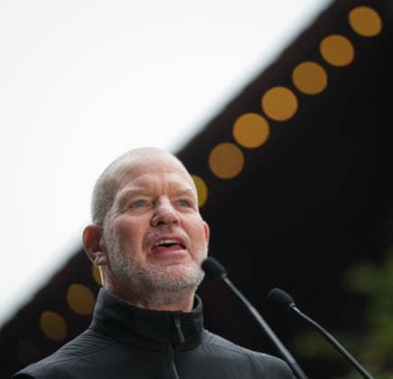 September 15, 2022, Vancouver, Bc, CANADA: Lululemon founder Chip Wilson speaks after announcing a 00 million donation to preserve and protect B.C. s natural spaces through his Wilson 5 Foundation, in Vancouver, B.C., Thursday, Sept. 15, 2022. Vancouver CANADA  - ZUMAc35_ 20220915_zaf_c35_154 Copyright: xDarrylxDyckx
