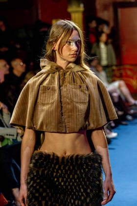Teresa Helbig fashion show at Mercedes Benz Fashion Week Madrid A model during the Teresa Helbig fashion show at Mercedes Benz Fashion Week Madrid, March 18, 2026, in Madrid Spain The designer presents her new collection, characterized by handcrafted elegance, meticulous embroidery and a contemporary aesthetic MARCH 18, 2026 FASHION MODEL SHOW COLLECTION ELEGANCE EMBROIDERY MBFW Madrid Madrid Spain  Copyright: xRicardoxRubiox 7378768
