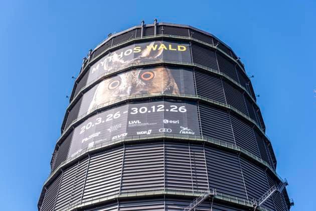Neue Ausstellung im Gasometer Oberhausen, Mythos Wald, auf 3 Ebenen und mit mehreren Thematischen Kapiteln zeigt die Ausstellung die Diversität der Wälder der Welt mit Bildern, Videos und Exponaten, NRW, Deutschland, Mythos Wald Oberhausen