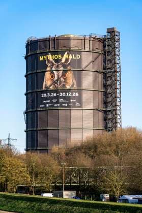 Neue Ausstellung im Gasometer Oberhausen, Mythos Wald, auf 3 Ebenen und mit mehreren Thematischen Kapiteln zeigt die Ausstellung die Diversität der Wälder der Welt mit Bildern, Videos und Exponaten, NRW, Deutschland, Mythos Wald Oberhausen