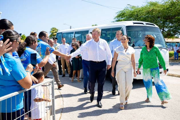 King visits Aruba to celebrate forty years of Status Aparte. Aruba 18 Mar 2026 King Willem-Alexander during a visit to the Olympic swimming complex Piscina Olimpico Roly Bisslik. There he spoke with swimmers and representatives of Aruban swimming and laid the foundation stone for the construction of a new warm-up swimming pool. Oranjestad Aruba  Copyright: xMischaxSchoemakerx