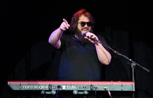 Warner Records Nashville -CRS 2026 Thomas Edwards onstage at Warner Records Nashville Lunch and Performance during CRS 2026 at the Omni Nashville Hotel on March 18, 2026 in Nashville, Tennessee. Nashville Omni Nashville Tennessee USA Copyright: xTammiexArroyo AFF-USA.comx