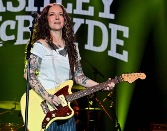 Warner Records Nashville -CRS 2026 Ashley McBryde onstage at Warner Records Nashville Lunch and Performance during CRS 2026 at the Omni Nashville Hotel on March 18, 2026 in Nashville, Tennessee. Nashville Omni Nashville Tennessee USA Copyright: xTammiexArroyo AFF-USA.comx