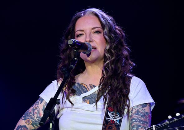 Warner Records Nashville -CRS 2026 Ashley McBryde onstage at Warner Records Nashville Lunch and Performance during CRS 2026 at the Omni Nashville Hotel on March 18, 2026 in Nashville, Tennessee. Nashville Omni Nashville Tennessee USA Copyright: xTammiexArroyo AFF-USA.comx