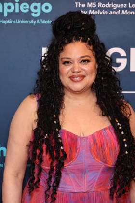 BEVERLY HILLS, CALIFORNIA - MARCH 18:Michelle Buteau at Jhpiego Laughter is the Best Medicine Gala at The Beverly Hills Hotel on March 18, 2026 in Beverly Hills, California Copyright: xAdMediax MediaPunchx