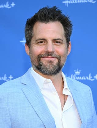 ˜When Calls the Heart™ and ˜Hope Valley: 1874™ Celebration Kristoffer Polaha arriving to ˜When Calls the Heart™ and ˜Hope Valley: 1874™ Celebration at The Sun Rose on March 18, 2026 in West Hollywood, CA. West Hollywood The Sun Rose California USA Copyright: xLISAxOConnor AFF-USA.comx