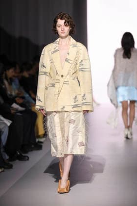 March 19, 2026, Tokyo, Japan: Models wearing fashion brand YOHEI OHNO walk down the runway during the Rakuten Fashion Week TOKYO 2026 Autumn Winter Collection. The fashion week runs from March 16 to 21. Tokyo Japan  - ZUMAm191 20260319_aap_m191_050 Copyright: xRodrigoxReyesxMarinx