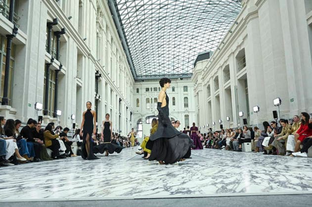 Mercedes-Benz Fashion Week in Madrid , Spain -18 MAR 2026. A model walks the runway wearing a design by Isabel Sanchis during Mercedes-Benz Fashion Week de Madrid in IFEMA, 18 March 2026 Spain Madrid Spain Copyright: xAtilanoxGarciax xSOPAxImagesx photos09346