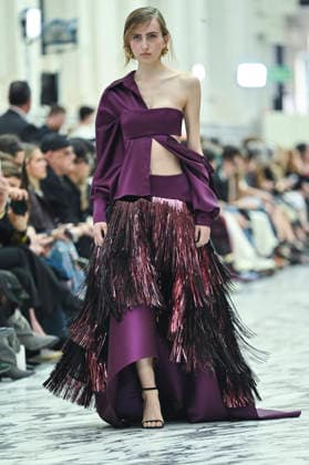 Mercedes-Benz Fashion Week in Madrid , Spain -18 MAR 2026. A model walks the runway wearing a design by Isabel Sanchis during the Mercedes-Benz Fashion Week de Madrid in IFEMA. Madrid Spain Copyright: xAtilanoxGarciax xSOPAxImagesx photos09321