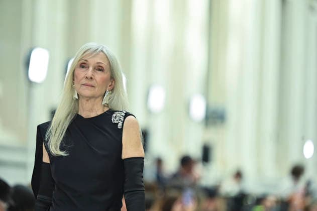 Mercedes-Benz Fashion Week in Madrid , Spain -18 MAR 2026. A model walks the runway wearing a design by Isabel Sanchis during the Mercedes-Benz Fashion Week de Madrid in IFEMA. Madrid Spain Copyright: xAtilanoxGarciax xSOPAxImagesx photos09293