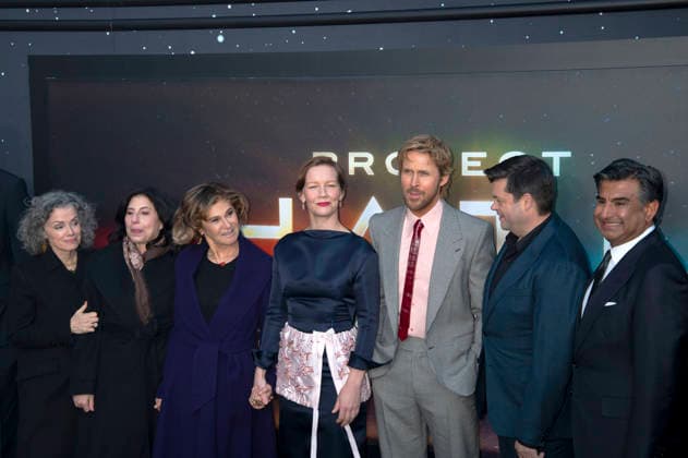 Courtenay Valenti, Sue Kroll, Amy Pascal, Sandra Hüller, Ryan Gosling, Christopher Miller und Aditya Sood bei der Premiere des Kinofilms Project Hail Mary Der Astronaut im Lincoln Center. New York, 18.03.2026