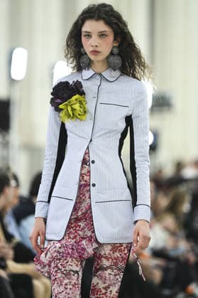 Juan Vidal Fashion Week de Madrid A model walks the runway wearing a design by Juan Vidal during Mercedes-Benz Fashion Week de Madrid in IFEMA, 18 March 2026 Spain Featuring: A model walks the runway wearing a design by Juan Vidal during Mercedes-Benz Fashion Week de Madrid in IFEMA, 18 March 2026 Spain Where: Madrid, Spain When: 18 Mar 2026 Credit: Oscar Gonzalez WENN Madrid Spain Copyright: xOscarxGonzalez WENNx wenn41158698 OFA ZOJx wenn41158698