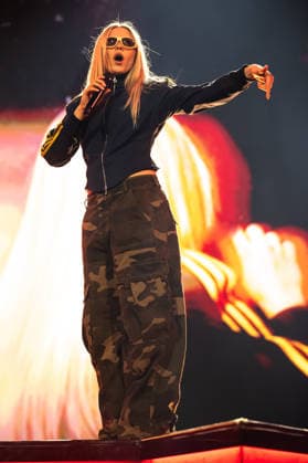 ReneÃ Rapp performing at Manchester AO Arena American singer actress ReneÃ Rapp performing in Manchester on her BITE ME UK Arena tour Featuring: ReneÃ Rapp Where: Manchester, United Kingdom When: 18 Mar 2026 Credit: Graham Finney WENN Manchester United Kingdom Copyright: xWENNx wenn41158870 x wenn41158870