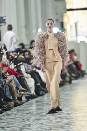 Claro Couture Fashion Week de Madrid A model walks the runway wearing a design by Claro Couture during Mercedes-Benz Fashion Week de Madrid in IFEMA, 18 March 2026 Spain Featuring: A model walks the runway wearing a design by Claro Couture during Mercedes-Benz Fashion Week de Madrid in IFEMA, 18 March 2026 Spain Where: Madrid, Spain When: 18 Mar 2026 Credit: Oscar Gonzalez WENN Madrid Spain Copyright: xOscarxGonzalez WENNx wenn41158827 OFA ZOJx wenn41158827