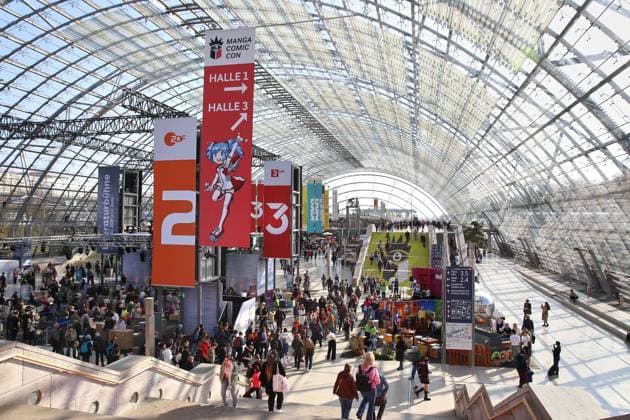 Leipzig, Sachsen, Deutschland, 19.03.2026: Messehalle: Leipziger Buchmesse: Besucher zum Start der Messe Copyright: xdtsxNachrichtenagenturx dts_111203