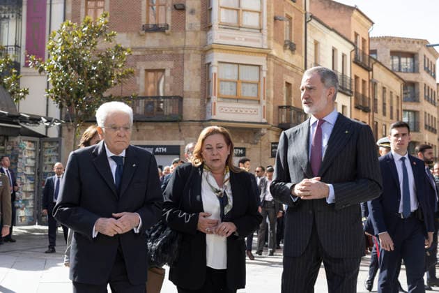 March 19, 2026, Salamanca, Rome, Spain: President of the Republic Sergio Mattarella with His Majesty the King of Spain, Felipe VI, in the historic center of the city of Salamanca. Salamanca, Spain 19 March 2026 Salamanca Spain  - ZUMAa289 20260319_zia_a289_011 Copyright: xFrancescoxAmmendolax