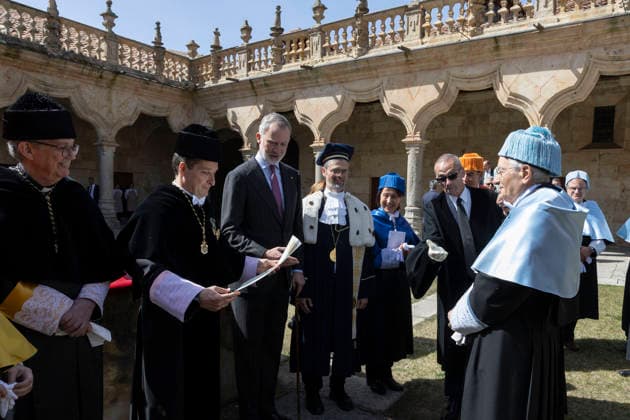 March 19, 2026, Salamanca, Rome, Spain: President of the Republic Sergio Mattarella with His Majesty the King of Spain, Felipe VI, at the University of Salamanca, on the occasion of the award ceremony of the academic honor of Doctor Honoris Causa. Salamanca, March 19, 2026 Salamanca Spain  - ZUMAa289 20260319_zia_a289_135 Copyright: xAmmendolaxPressxOfficex