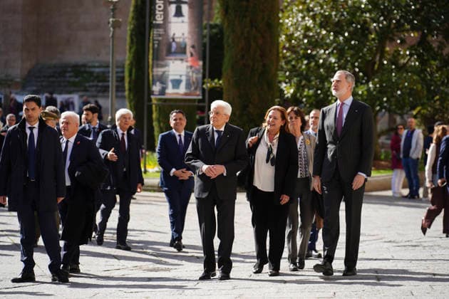 Felipe VI presides over the investiture of Sergio Mattarella as doctor honoris causa in Salamanca King Felipe VI upon his arrival to preside over the investiture of the President of the Italian Republic, Sergio Mattarella i , as doctor honoris causa by the University of Salamanca, on March 19, 2026, in Salamanca, Castilla y León Spain The investiture is held in the Paraninfo of the University of Salamanca, This honorary doctorate recognizes Mattarellas legal and political career and his defense of humanism, Europeanism and culture as the basis of democracy 19 MARCH 2026 Manuel Á Salamanca Salamanca Salamanca Spain  Copyright: xManuelxÃngelxLayax 7380083