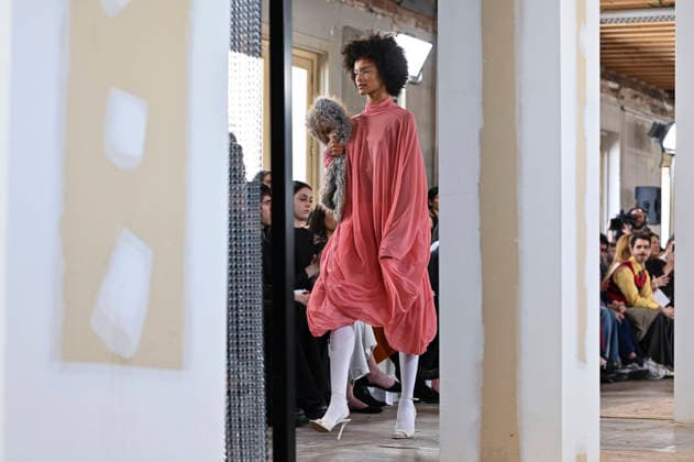 February 28, 2026, Madrid, Spain: A model walks the runway wearing a design by Ernesto Naranjo during Mercedes-Benz Fashion Week de Madrid at Palacio Fernaz Nunoz. Madrid Spain  - ZUMAs197 20260228_aaa_s197_2433 Copyright: xAtilanoxGarciax