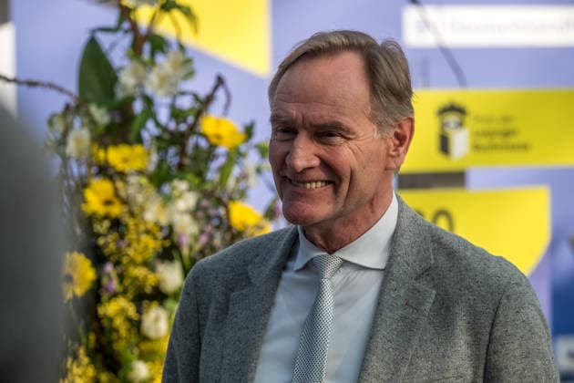 Erster Tag der Leipziger Buchmesse 2026 in Leipzig: Besucher strömen durch die Hallen, informieren sich über Neuerscheinungen und verfolgen Lesungen sowie Gespräche mit Autoren. Die Buchmesse zählt zu den wichtigsten Veranstaltungen der Literatur- und Verlagsbranche im deutschsprachigen Raum. Preisverleihung des Preis der Leipziger Buchmesse 2026 in Leipzig: Ausgezeichnet werden herausragende Werke in den Kategorien Belletristik, Sachbuch Essayistik und Übersetzung. Die Ehrung gilt als eine der bedeutendsten Literaturauszeichnungen Deutschlands und zieht große mediale Aufmerksamkeit auf sich. Leipzig Oberbürgermeister Burkard Jung Leipziger Buchmesse 2026 Tag 1