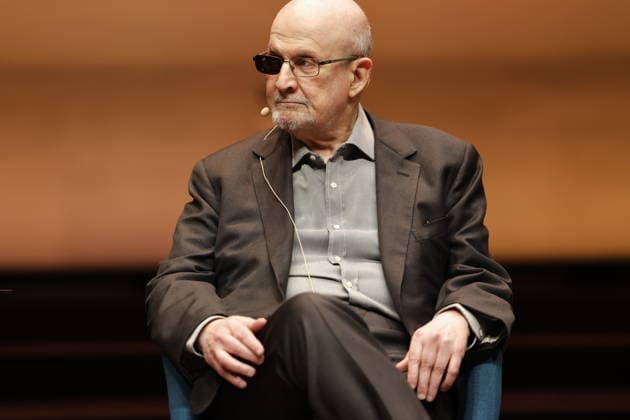 Salman Rushdie, Kurator DENIS SCHECK; Die elfte Stunde, Salman Rushdie bei LIT:Potsdam, am 19.03.2026 in Potsdam, (LIT), Deutschland