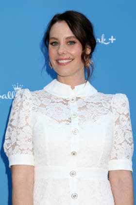 March 19, 2026, West Hollywood, California, USA: LOS ANGELES - MAR 19: Ashley Williams at the When Calls the Heart and Hope Valley: 1874 Celebration at The Sun Rose Hotel on March 19, 2026 in West Hollywood, CA West Hollywood USA  - ZUMAb170 20260319_aap_b170_014 Copyright: xKayxBlakex