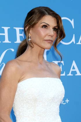 March 19, 2026, West Hollywood, California, USA: LOS ANGELES - MAR 19: Lori Loughlin at the When Calls the Heart and Hope Valley: 1874 Celebration at The Sun Rose Hotel on March 19, 2026 in West Hollywood, CA West Hollywood USA  - ZUMAb170 20260319_aap_b170_093 Copyright: xKayxBlakex