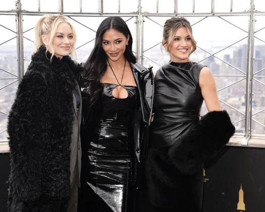 Kimberly Wyatt, Nicole Scherzinger, Ashley Roberts at a public appearance for Pussycat Dolls Celebrate Global Reunion Tour PCD FOREVER, The Empire State Building, New York, NY, March 19, 2026. Photo By: Kristin Callahan Everett Collection Pussycat Dolls Celebrate Global Reunion Tour PCD FOREVER PUBLICATIONXNOTxINxCANxCHNxFRAxITAxJPNxNORxPOLxRUSxESPxUKxUSA