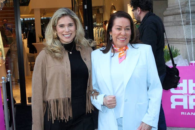 Mona Buckenmaier (Head of Business Development Riani) und ihre Mutter Martina Buckenmaier (CEO Riani) beim Riani Store Opening am 19.03.2026 in Hamburg Riani Store Opening in Hamburg