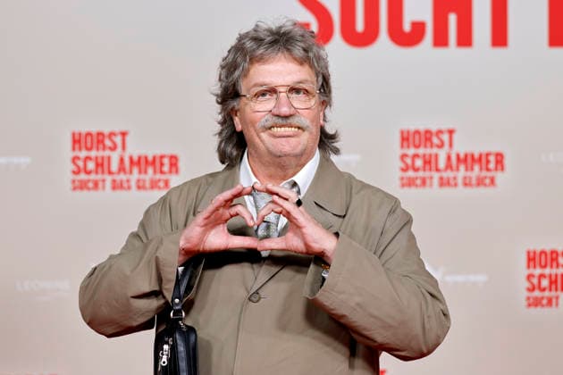 Schauspieler Hape Kerkeling als Horst Schlämmer bei der Premiere des Kinofilms Horst Schlämmer sucht das Glück in der Lichtburg Essen. Essen, 10.03.2026 NRW Deutschland Copyright: xChristophxHardtx