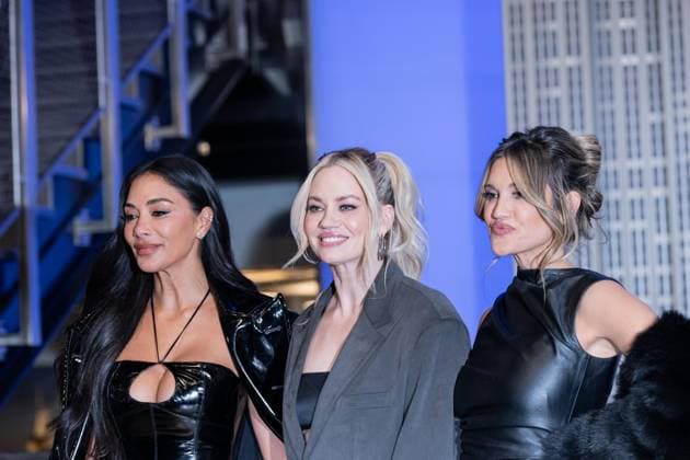 March 19, 2026, Bronx, New York, USA: Members of Pussycat Dolls: Nicole Scherzinger, Kimberly Wyatt and Ashley Roberts visit the Empire State Building in New York, NY on March 19, 2026 in celebration of their Global Reunion Tour: PCD Forever Tour Bronx USA - ZUMAr339 20260319_znp_r339_049 Copyright: xLevxRadinx