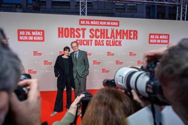 Essen: Weltpremiere - Hape Kerkeling präsentiert seinen neuen Film Horst Schlämmer sucht das Glück ** NUR FÜR REDAKTIONELLE ZWECKE ** EDITORIAL USE ONLY **<p>Hape Kerkeling (Horst Schlämmer) bei der Weltpremiere seines neuen Films Horst Schlämmer sucht das Glück am Donnerstag, den 19. März 2026, in der Essener Lichtburg.< p> Kultur, Kunst, Unterhaltung Copyright: UwexErnst