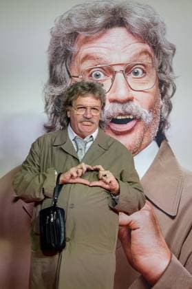 Essen: Weltpremiere - Hape Kerkeling präsentiert seinen neuen Film Horst Schlämmer sucht das Glück ** NUR FÜR REDAKTIONELLE ZWECKE ** EDITORIAL USE ONLY **<p>Hape Kerkeling (Horst Schlämmer) bei der Weltpremiere seines neuen Films Horst Schlämmer sucht das Glück am Donnerstag, den 19. März 2026, in der Essener Lichtburg.< p> Kultur, Kunst, Unterhaltung Copyright: UwexErnst