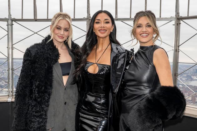 March 19, 2026, New York, New York, USA: The Pussycat Dolls, KIMBERLY WYATT, NICOLE SCHERZINGER and ASHLEY ROBERTS visit the Empire State Building in New York to celebrate their global reunion tour, PCD Forever. New York USA - ZUMAa265 20260319_zep_a265_040 Copyright: xEricxAcquayex